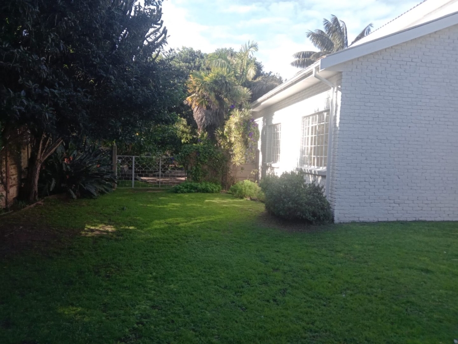4 Bedroom Property for Sale in Noorsekloof Eastern Cape